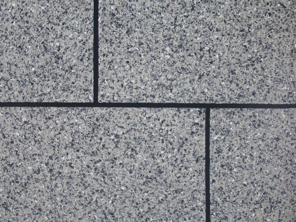 仿石漆施工時，為什么要做分格縫？